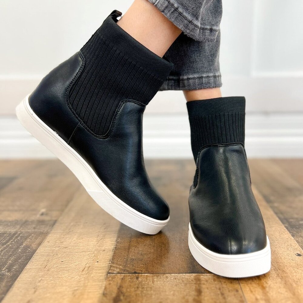 CORKYS SWEATER WEATHER BLACK BOOTIE  NEW IN THE BOX!